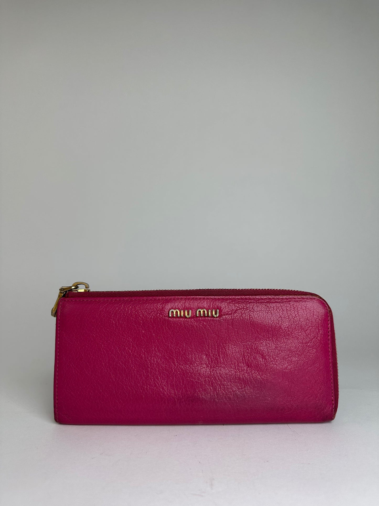 Vintage Miu Miu Smooth Wallet Pink