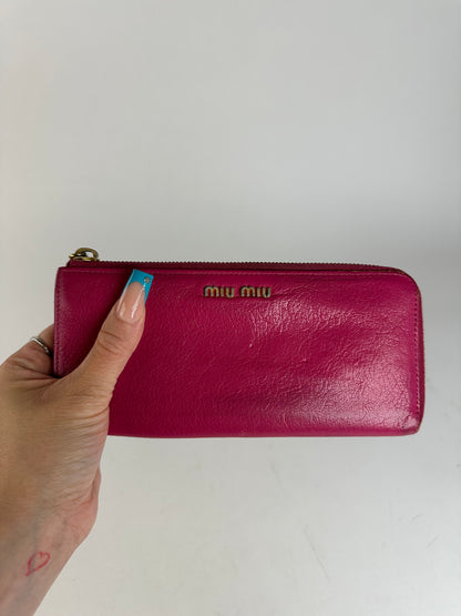 Vintage Miu Miu Smooth Wallet Pink