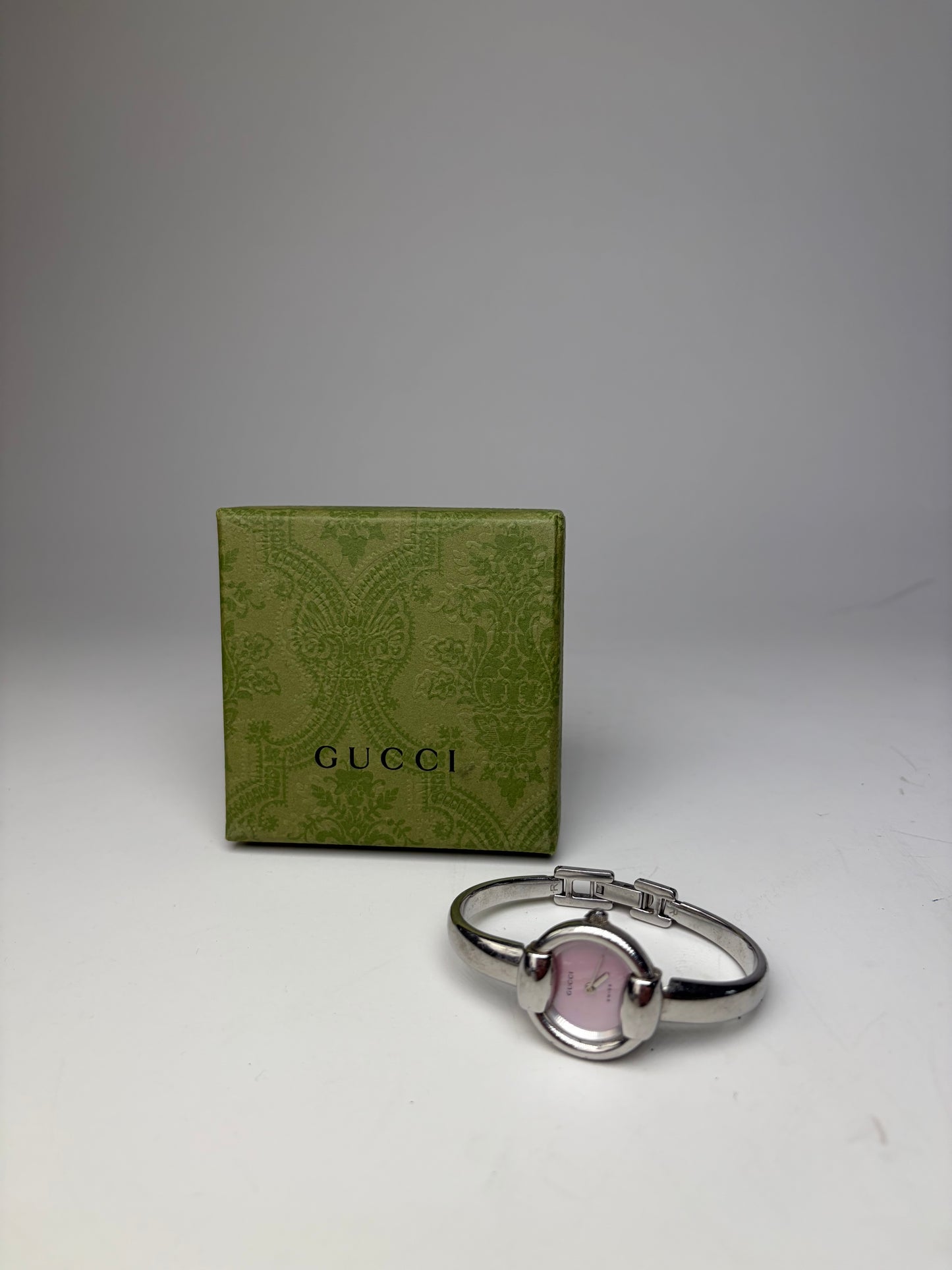Vintage Gucci Stainless Steel Bracelet Watch Pink Dial Silver