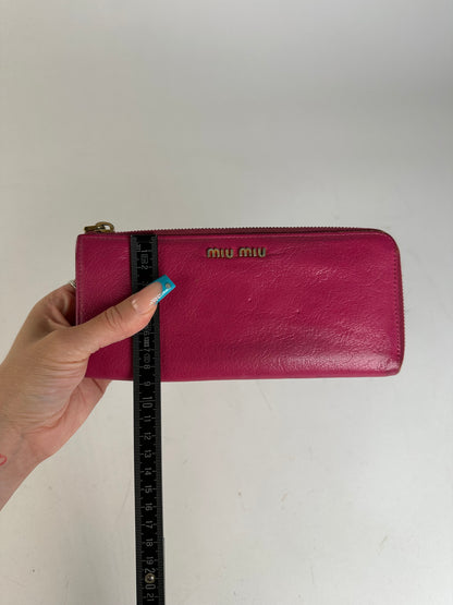Vintage Miu Miu Smooth Wallet Pink