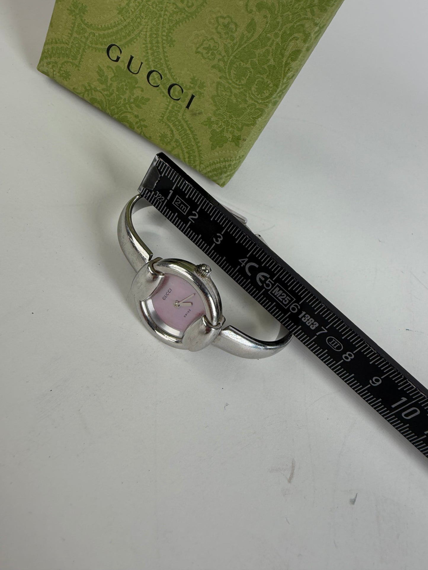Vintage Gucci Stainless Steel Bracelet Watch Pink Dial Silver