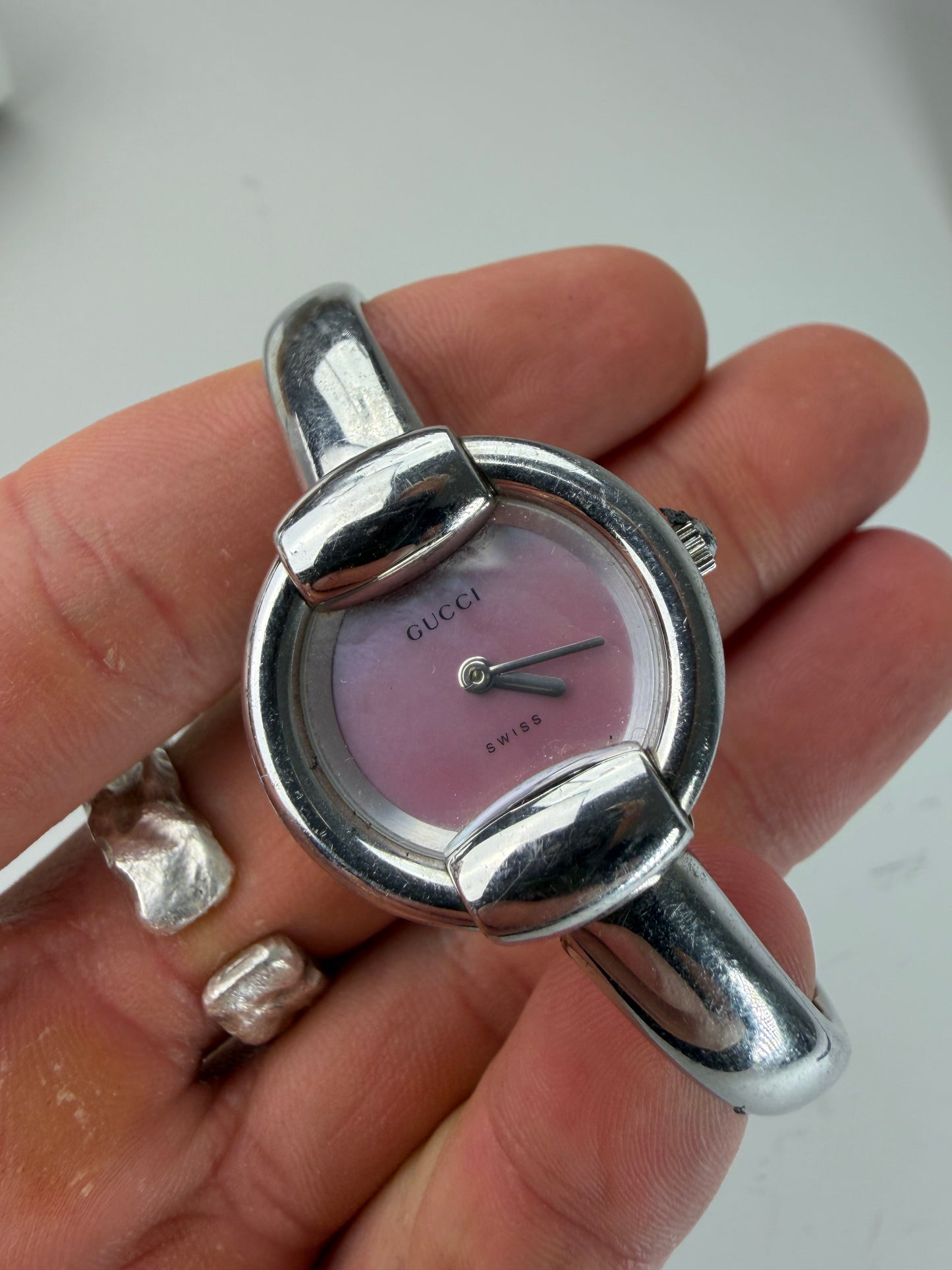 Vintage Gucci Stainless Steel Bracelet Watch Pink Dial Silver
