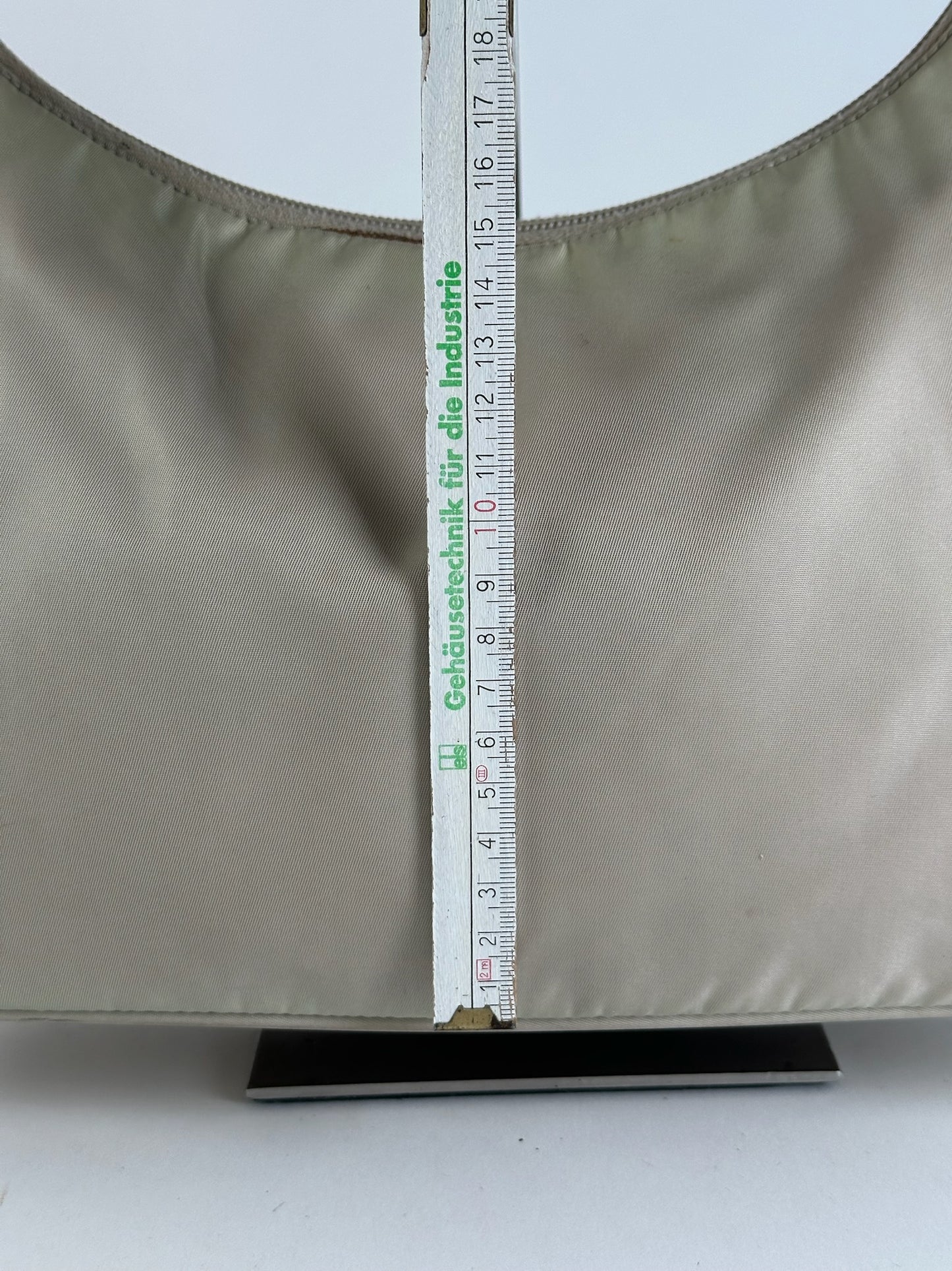 Sac Prada Cleo vintage beige