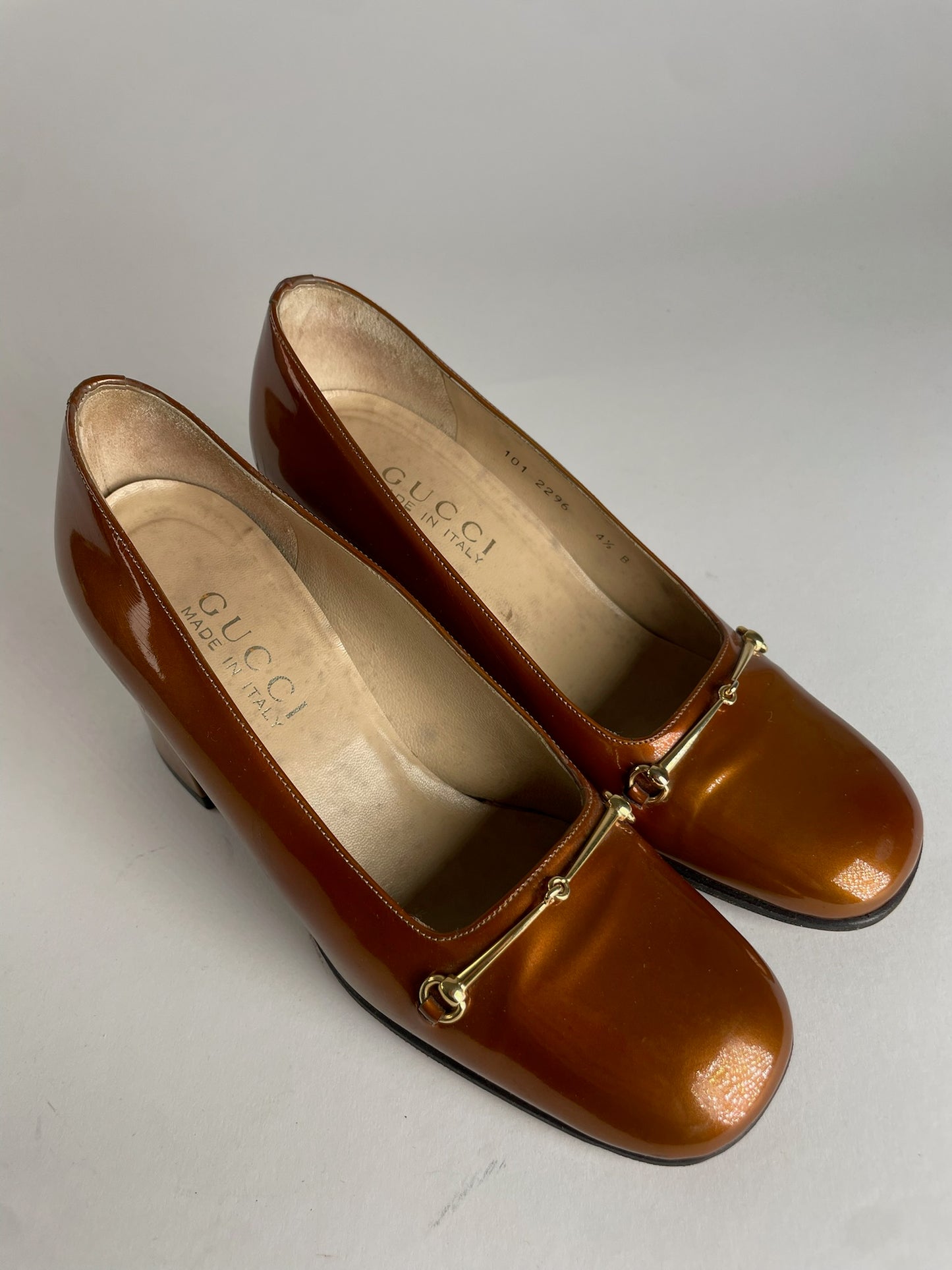 Vintage Gucci Horsebit Patent Leather Pumps Brown