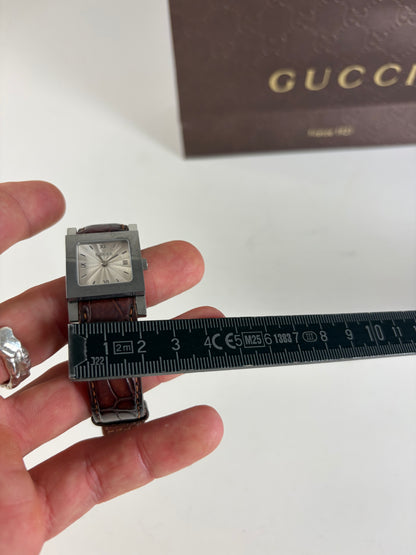 Vintage Gucci Stainless Steel Crocodile Leather Watch Silver Brown