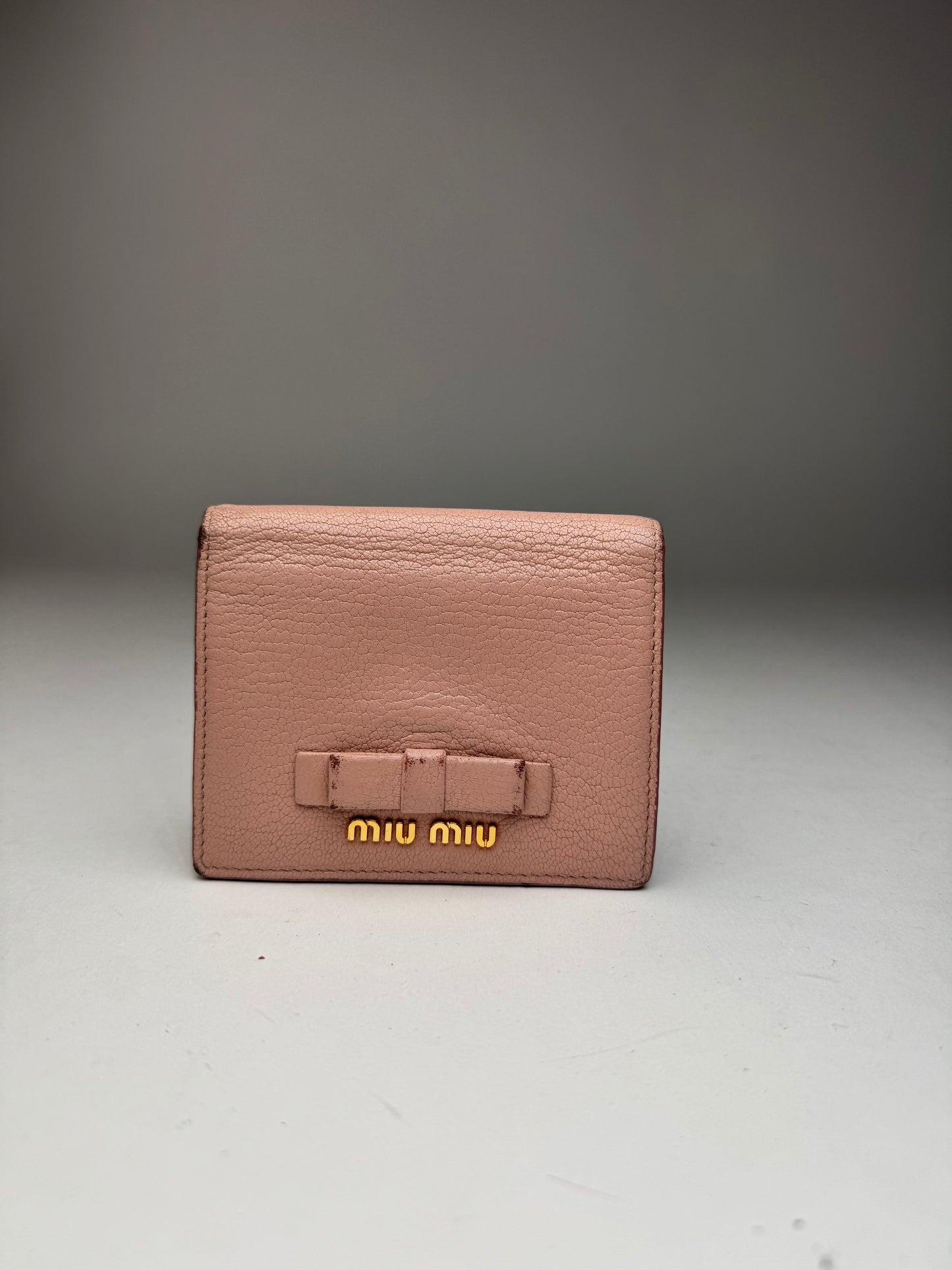 Vintage Miu Miu leather wallet pink