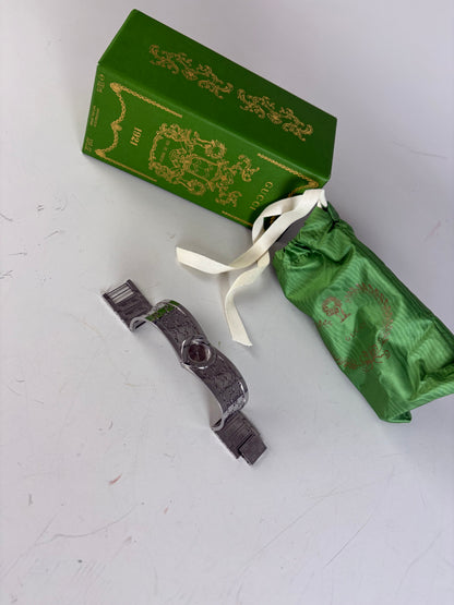 Vintage Gucci GG Motif Stainless Steel Bracelet Watch Silver