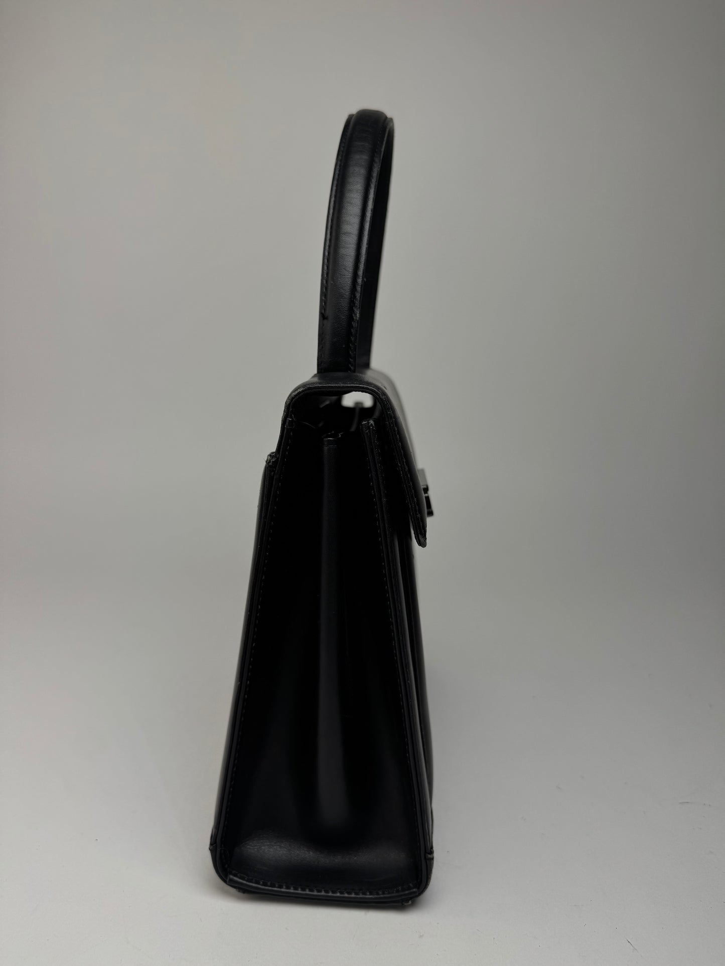 Vintage Givenchy Leathe bag black