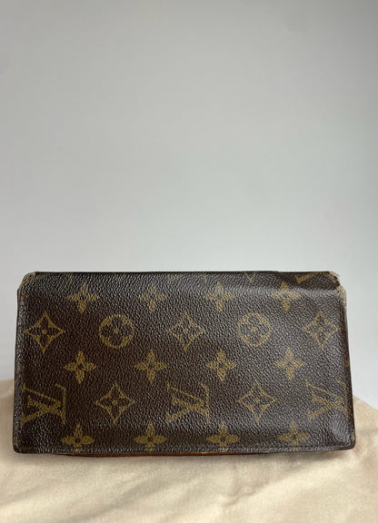 Vintage Louis Vuitton Leather Monogram ID Holder