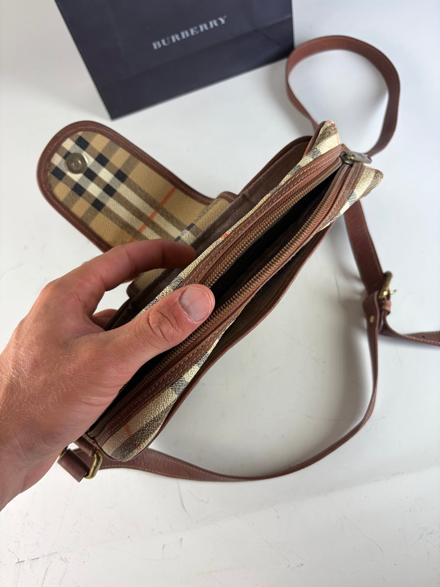 Vintage Burberry Haymarket Check Crossbody Bag Beige Red Black