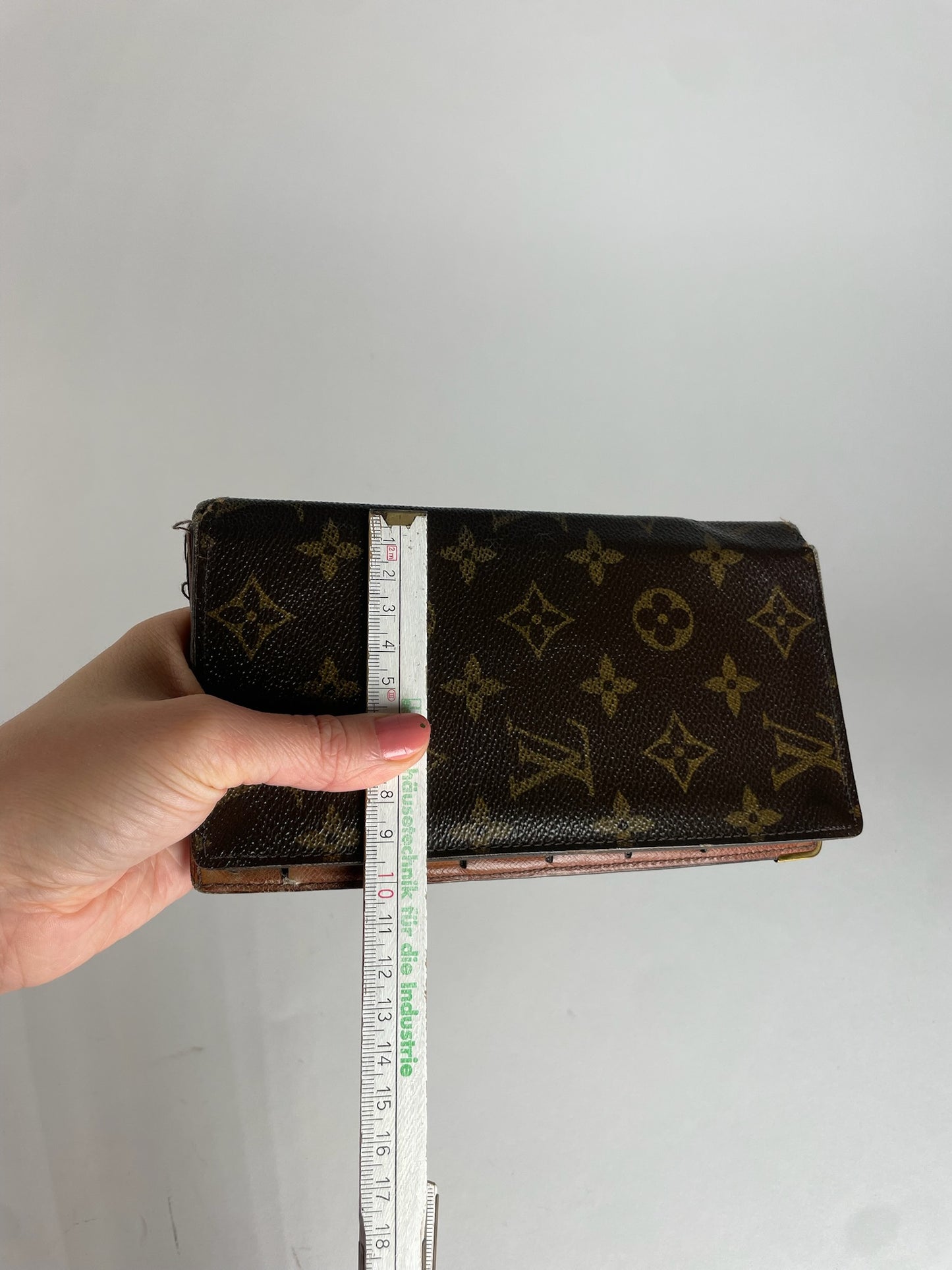 Vintage Louis Vuitton Leather Monogram ID Holder