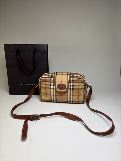 Vintage Burberry Haymarket Check Crossbody Bag Beige Red Black