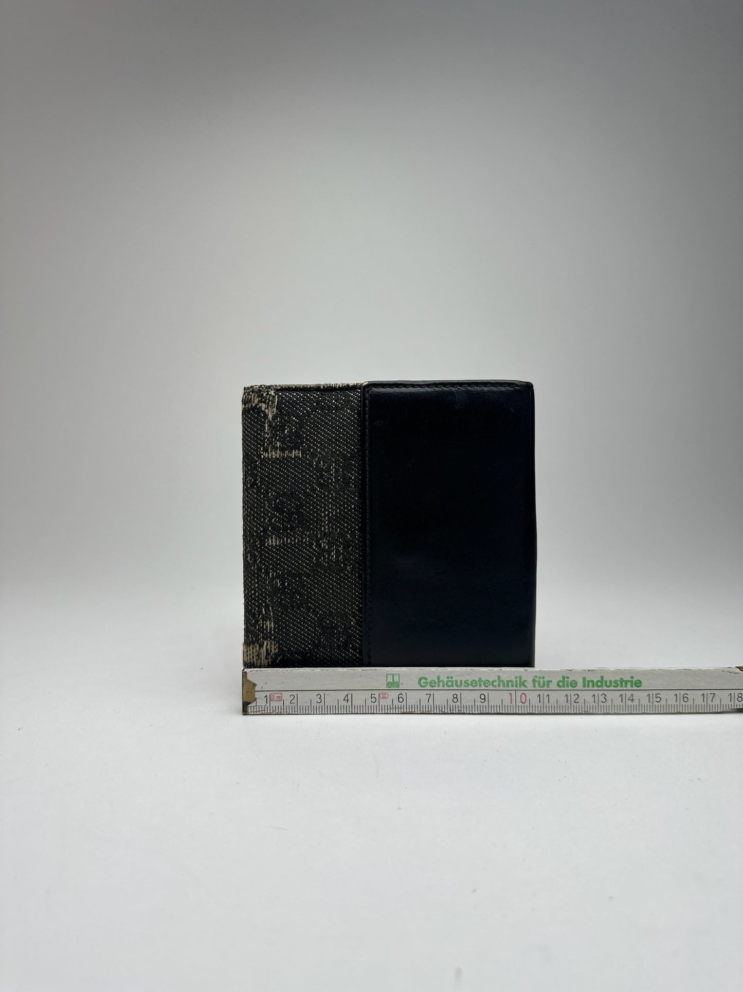 Vintage Gucci Monogram Wallet black gray Jackie