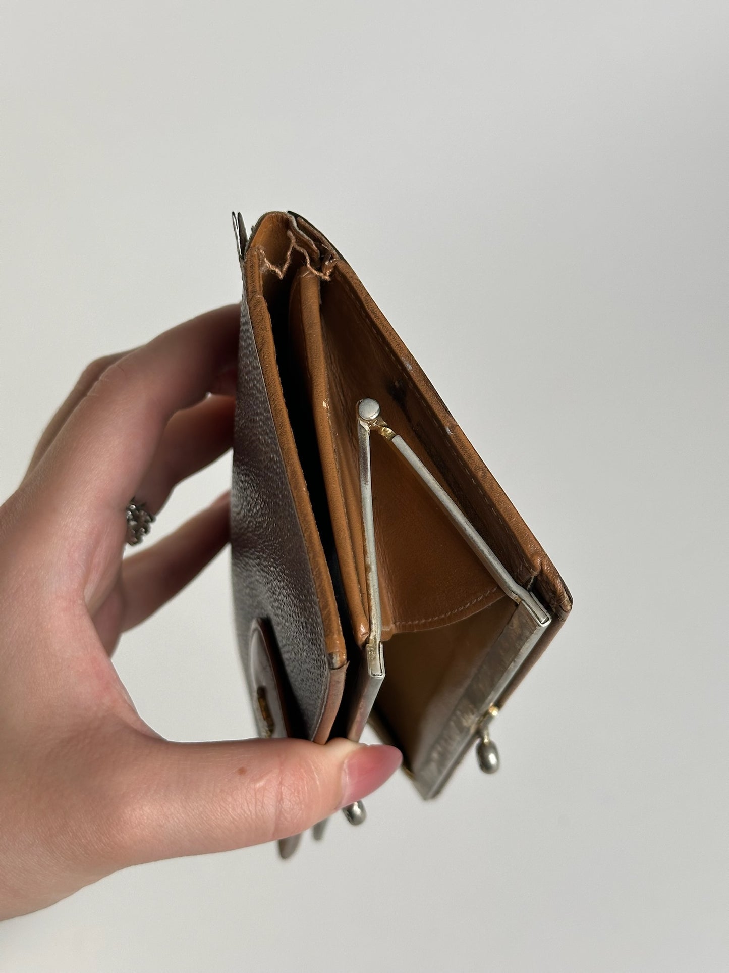 Portefeuille vintage en cuir monogramme Céline marron