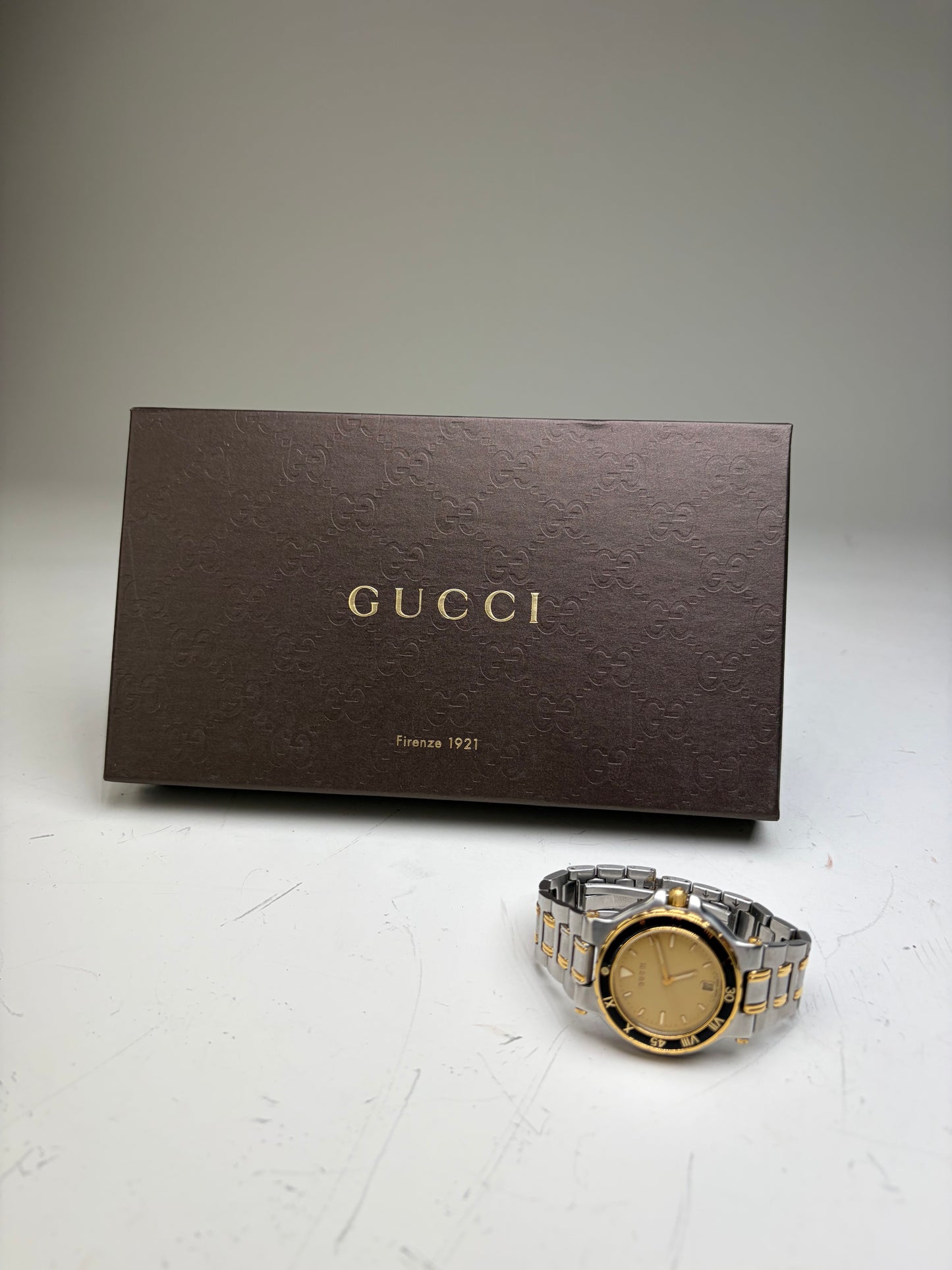 Vintage Gucci Stainless Steel Bracelet Watch Gold Silver