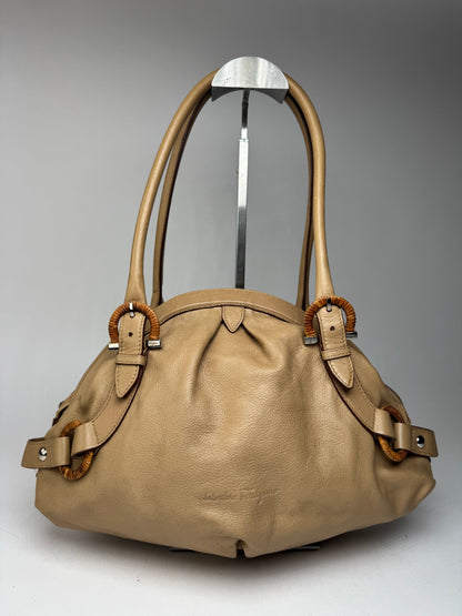 Sac vintage en cuir beige Salvatore Ferragamo