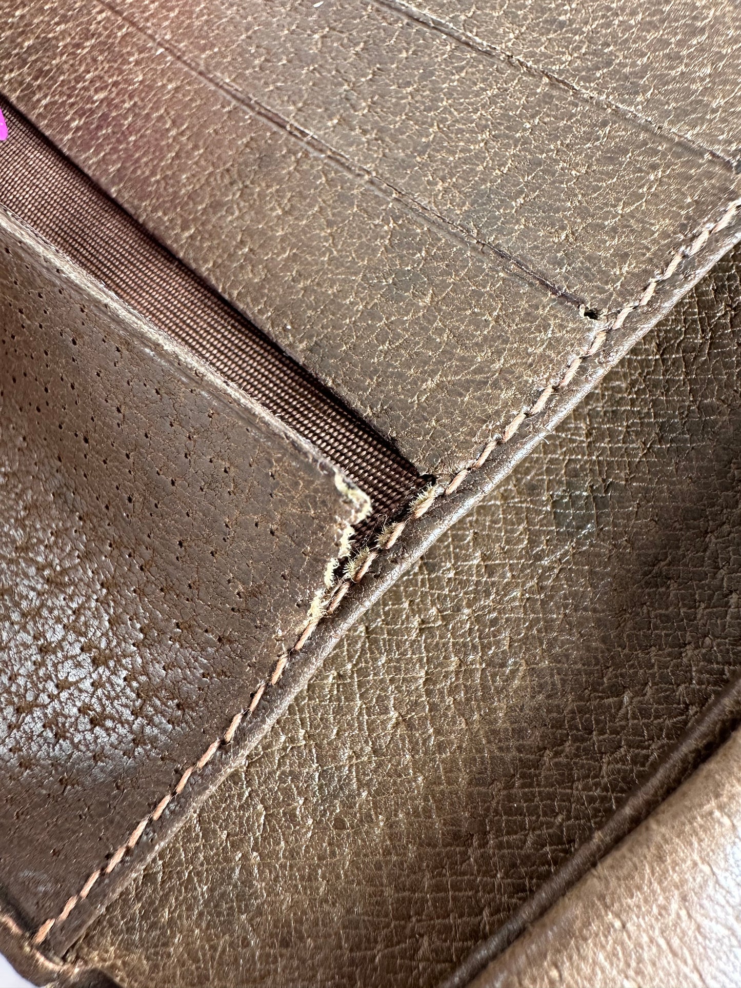 Vintage Gucci Monogram Leather Flap Wallet Grey Brown