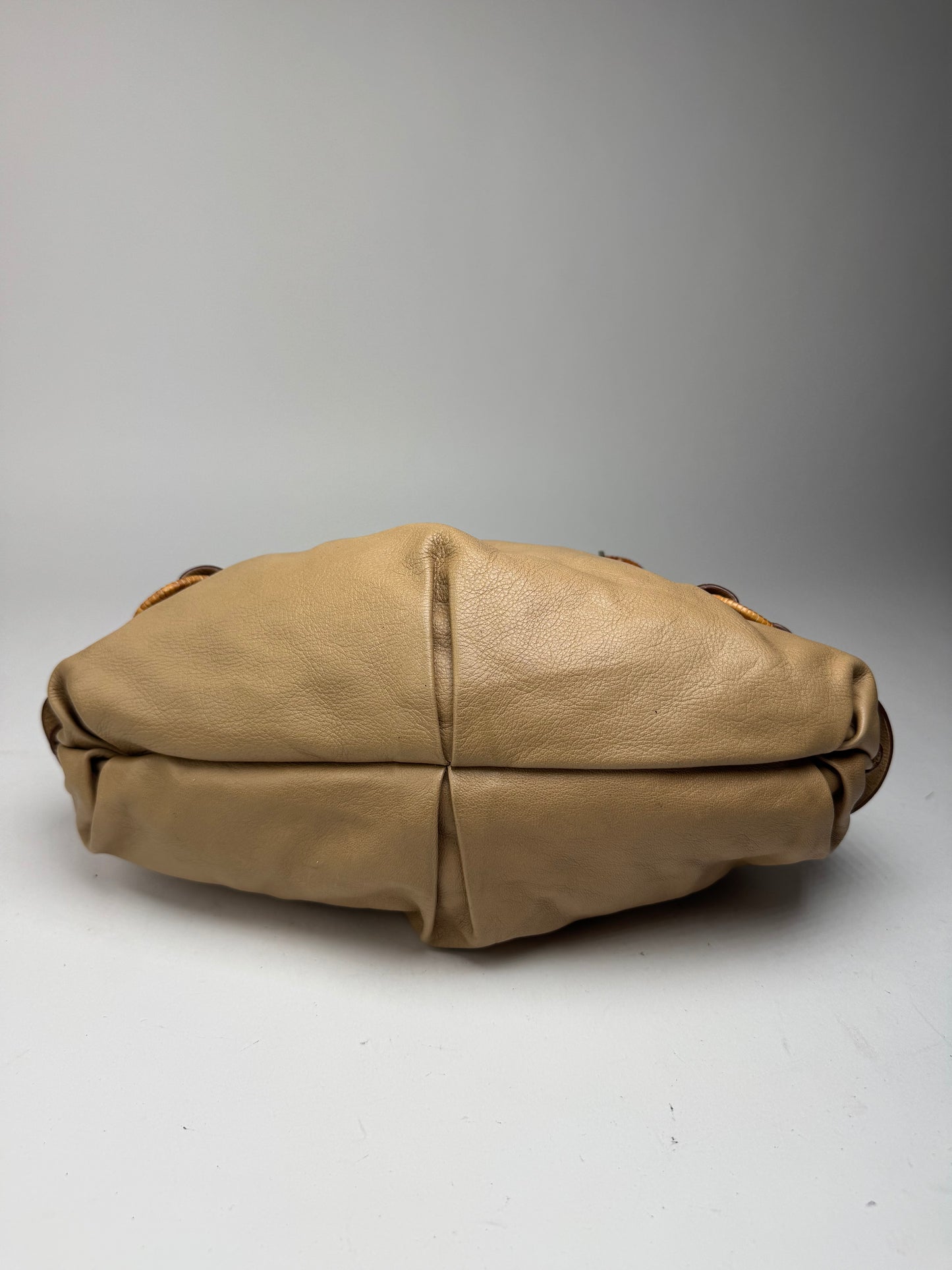 Sac vintage en cuir beige Salvatore Ferragamo