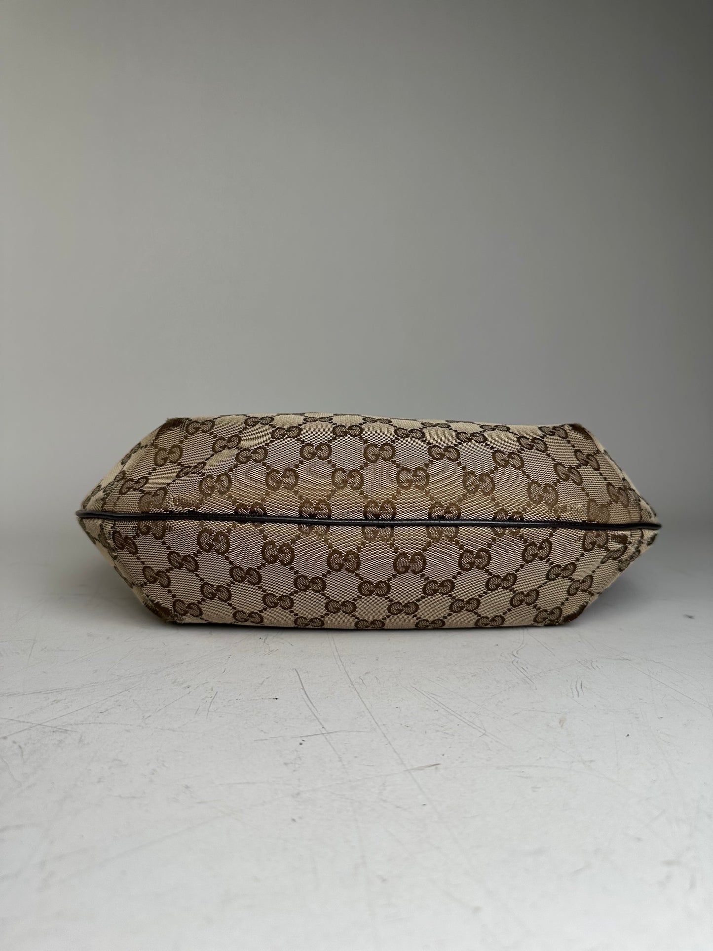 Vintage Gucci GG Supreme Shoulder Bag Silver Hardware Beige Brown