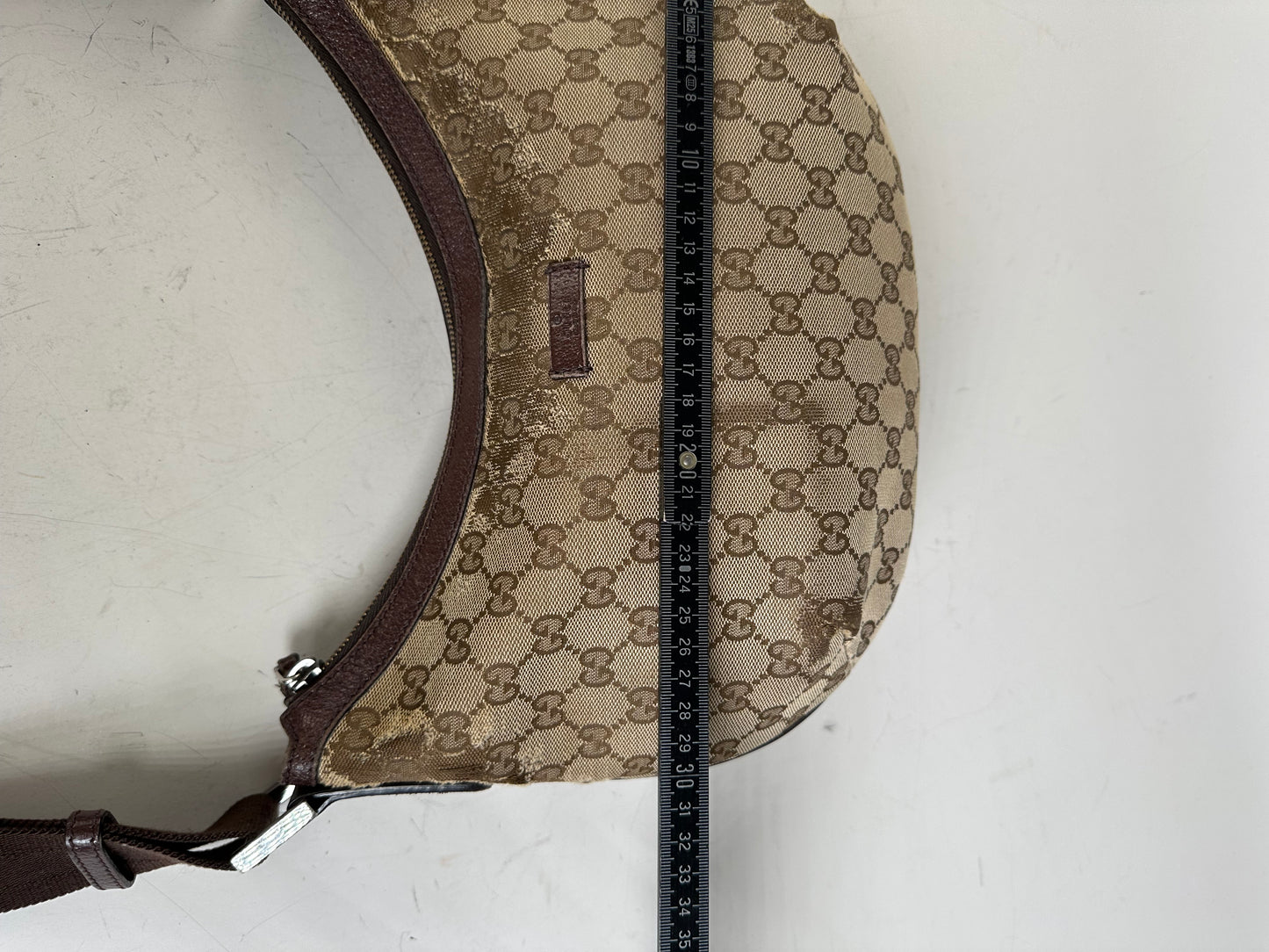 Vintage Gucci GG Supreme Shoulder Bag Silver Hardware Beige Brown