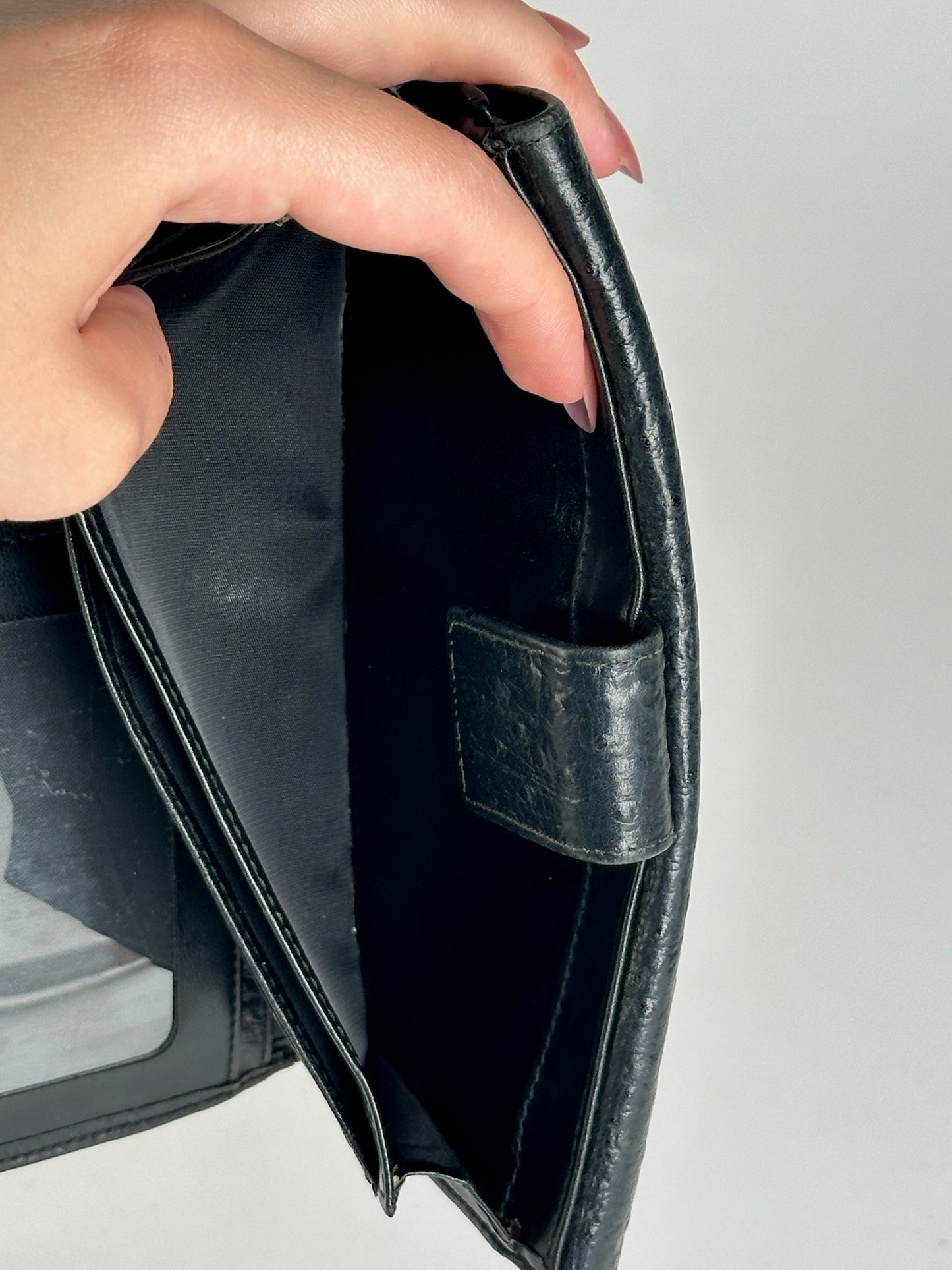 Vintage Givenchy Ostrich leather wallet black