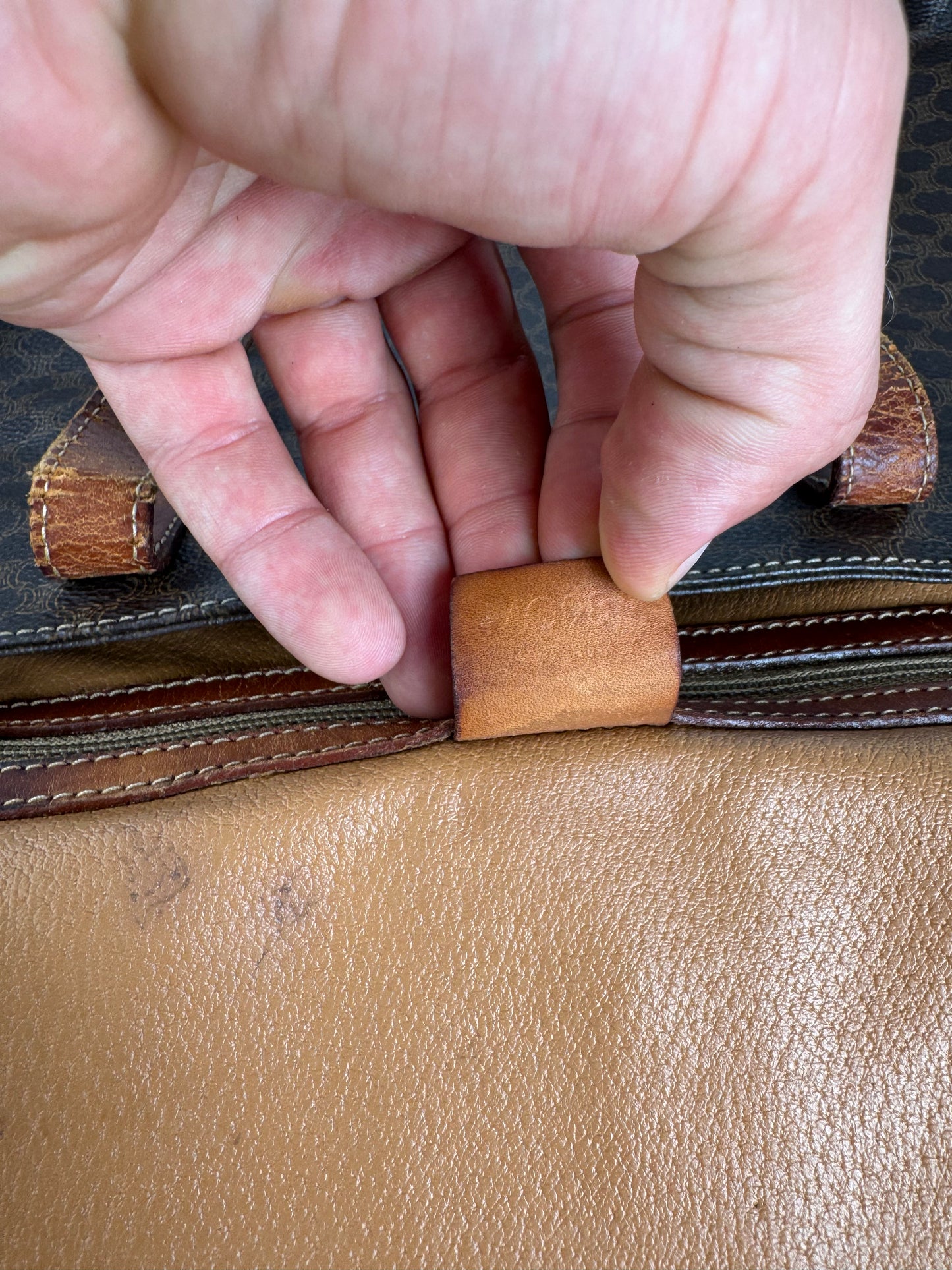 Grand sac vintage en cuir monogramme Céline marron