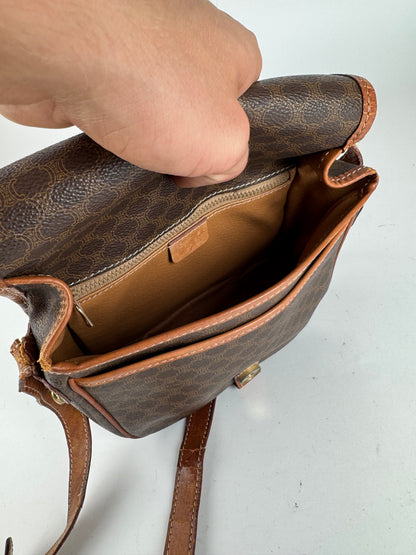 Sac bandoulière vintage en cuir Monogram Celine marron