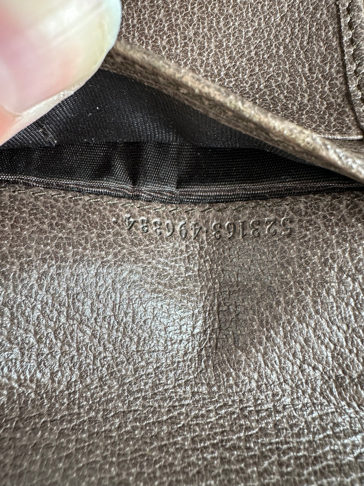 Vintage Gucci GG Supreme Bifold Wallet c. 2010s Beige Brown