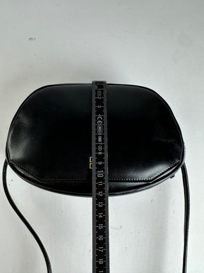 Vintage Givenchy 4G Logo Flap Crossbody Bag c. 1980s Black Gold