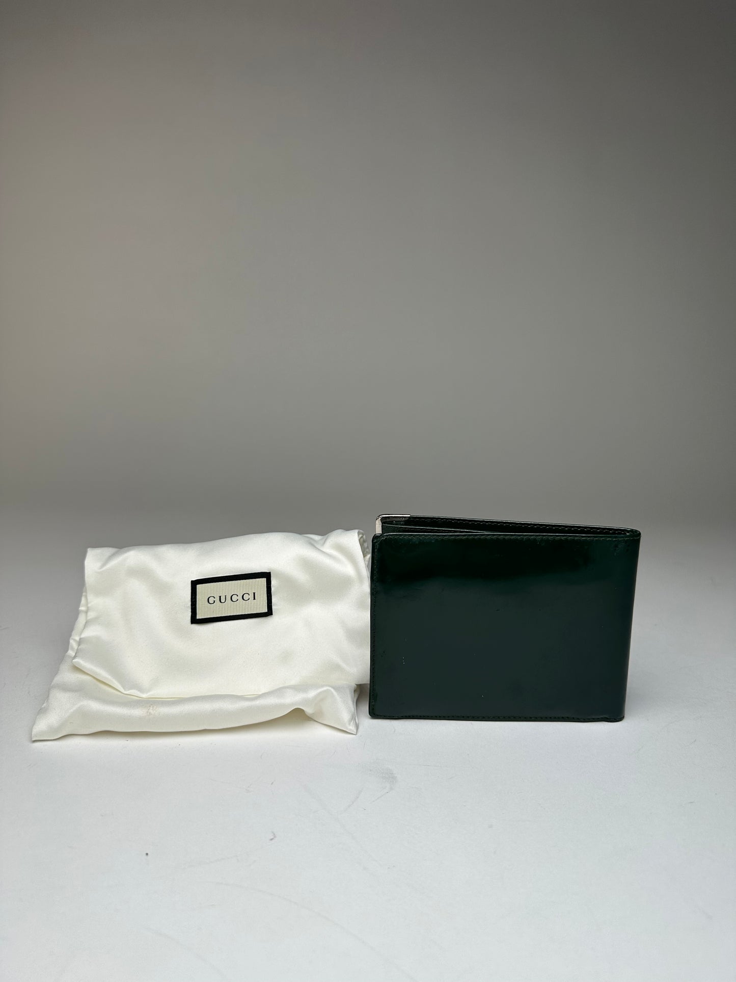 Vintage Gucci Flapable Patent Leather Wallet Green