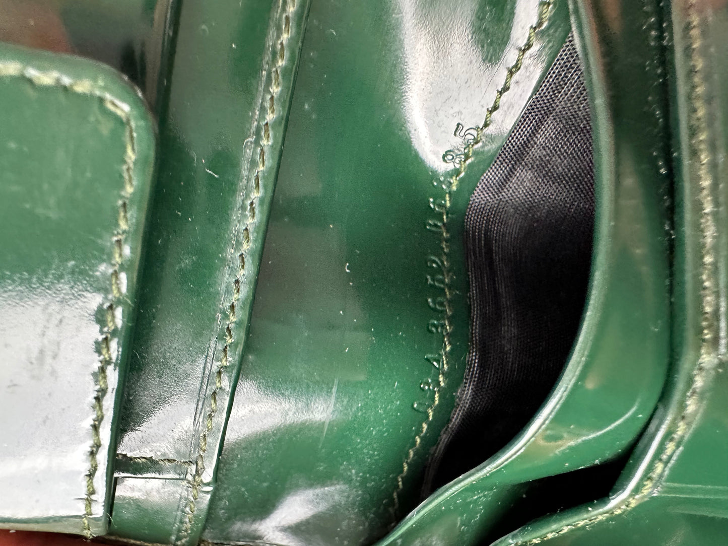 Vintage Gucci Flapable Patent Leather Wallet Green