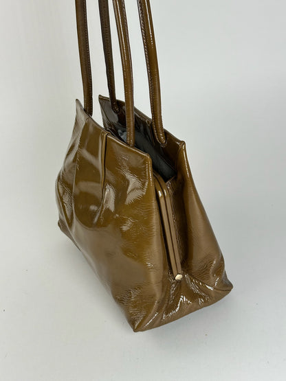 Sac vintage en cuir verni Céline Paris Kaki