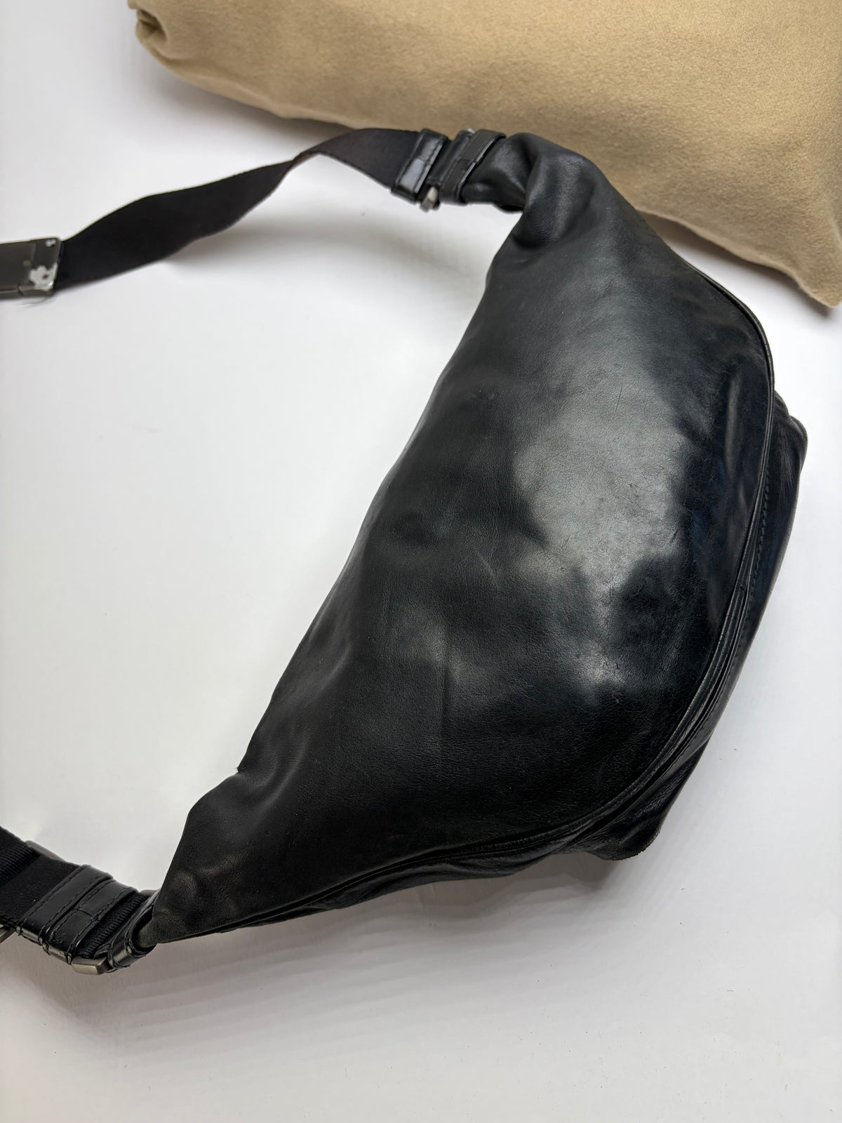 Vintage Bottega Veneta Intrecciato Leather Waist Bag Early 2000s Black