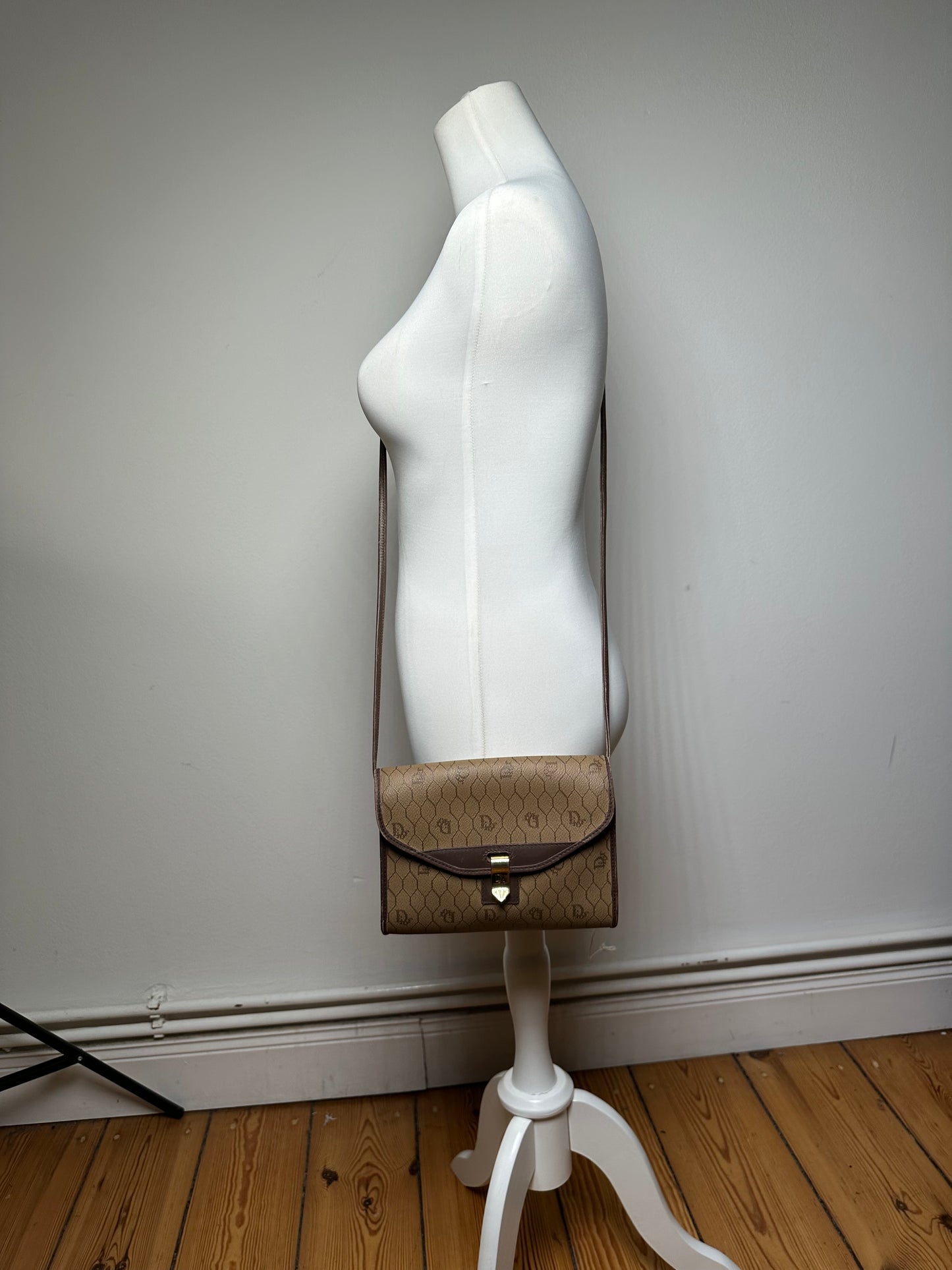 Vintage Dior Leather Shoulder Bag Beige Brown