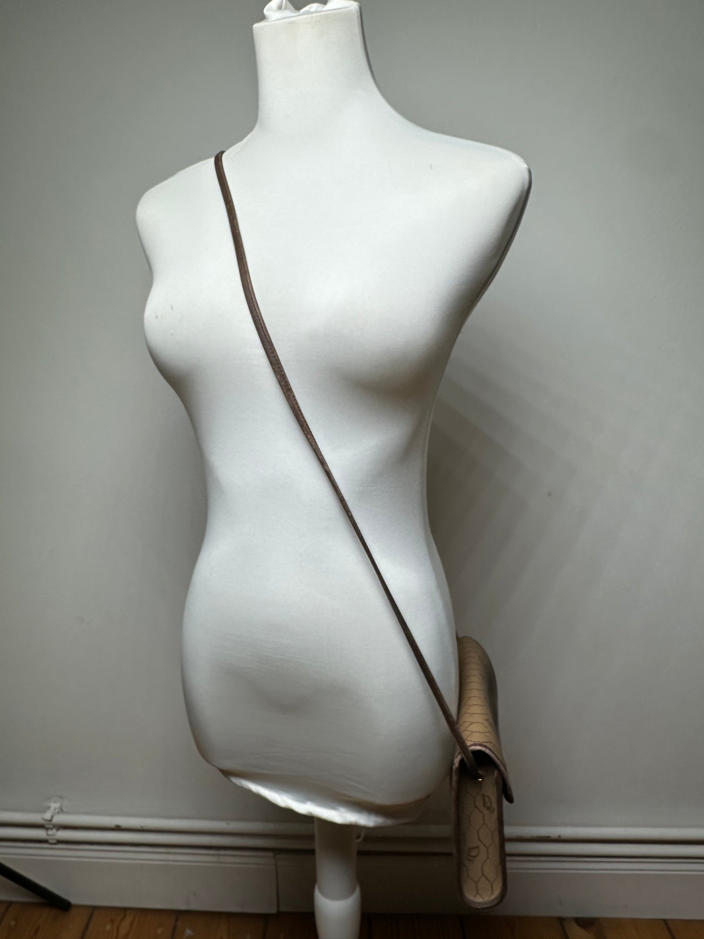 Vintage Dior Leather Shoulder Bag Beige Brown