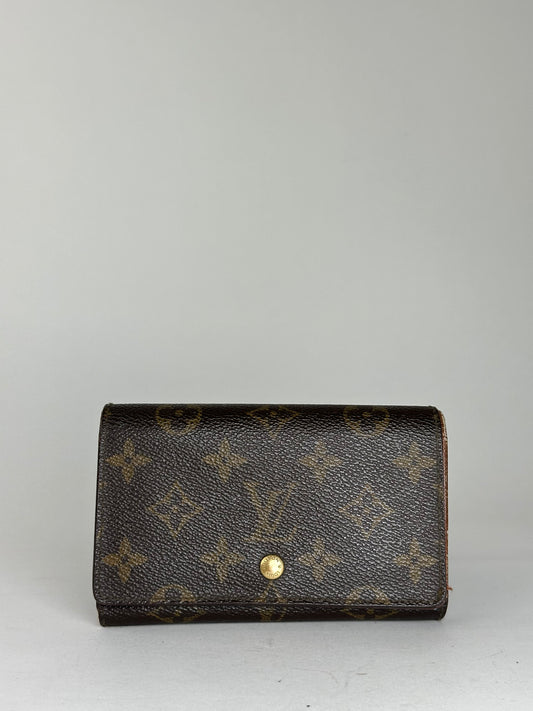 Louis Vuitton Monogram Canvas Wallet Brown