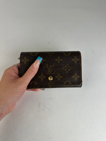 Louis Vuitton Monogram Canvas Wallet Brown