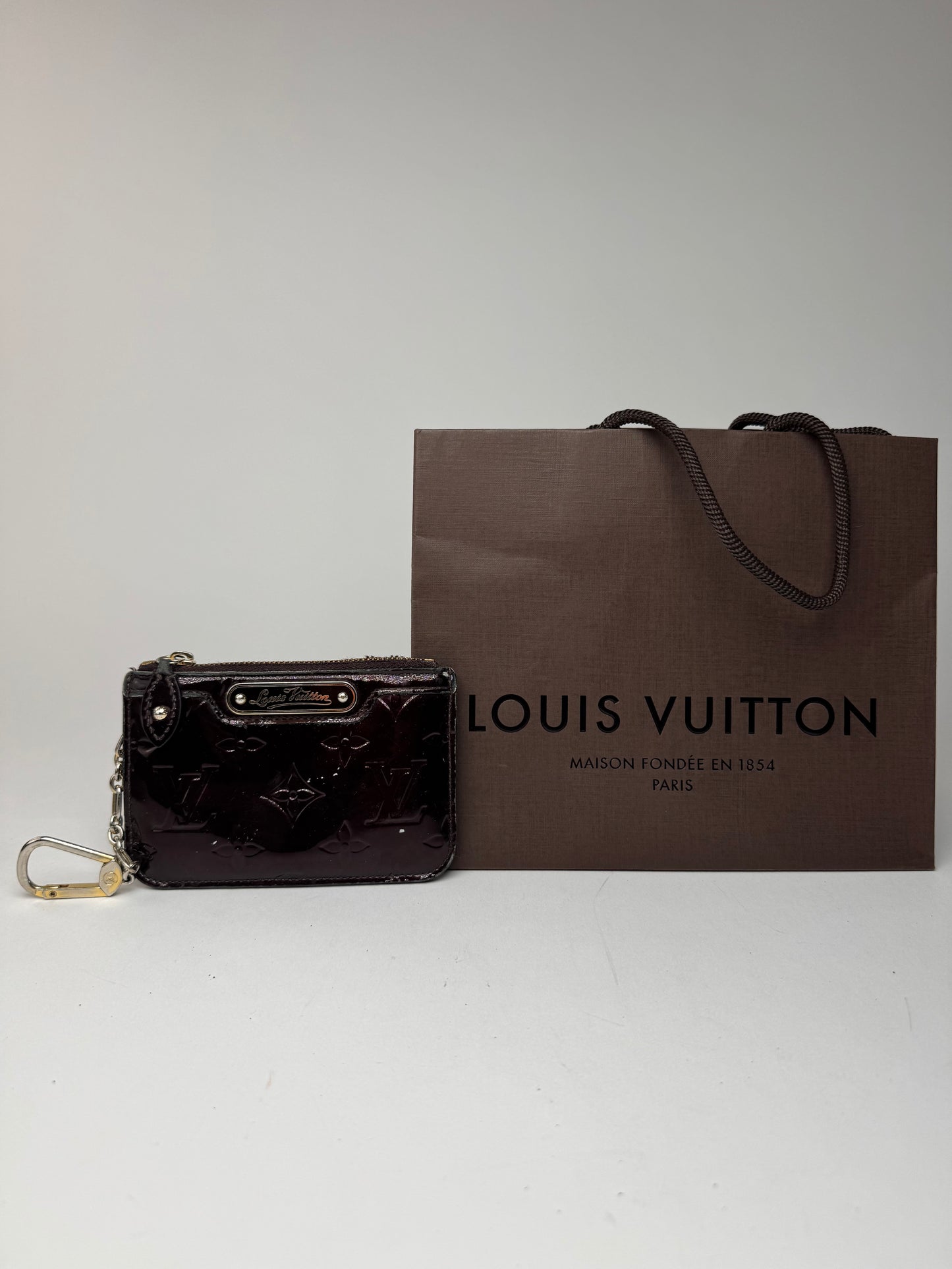 Vintage Louis Vuitton le Dauphine card holder Vernis Leather purple