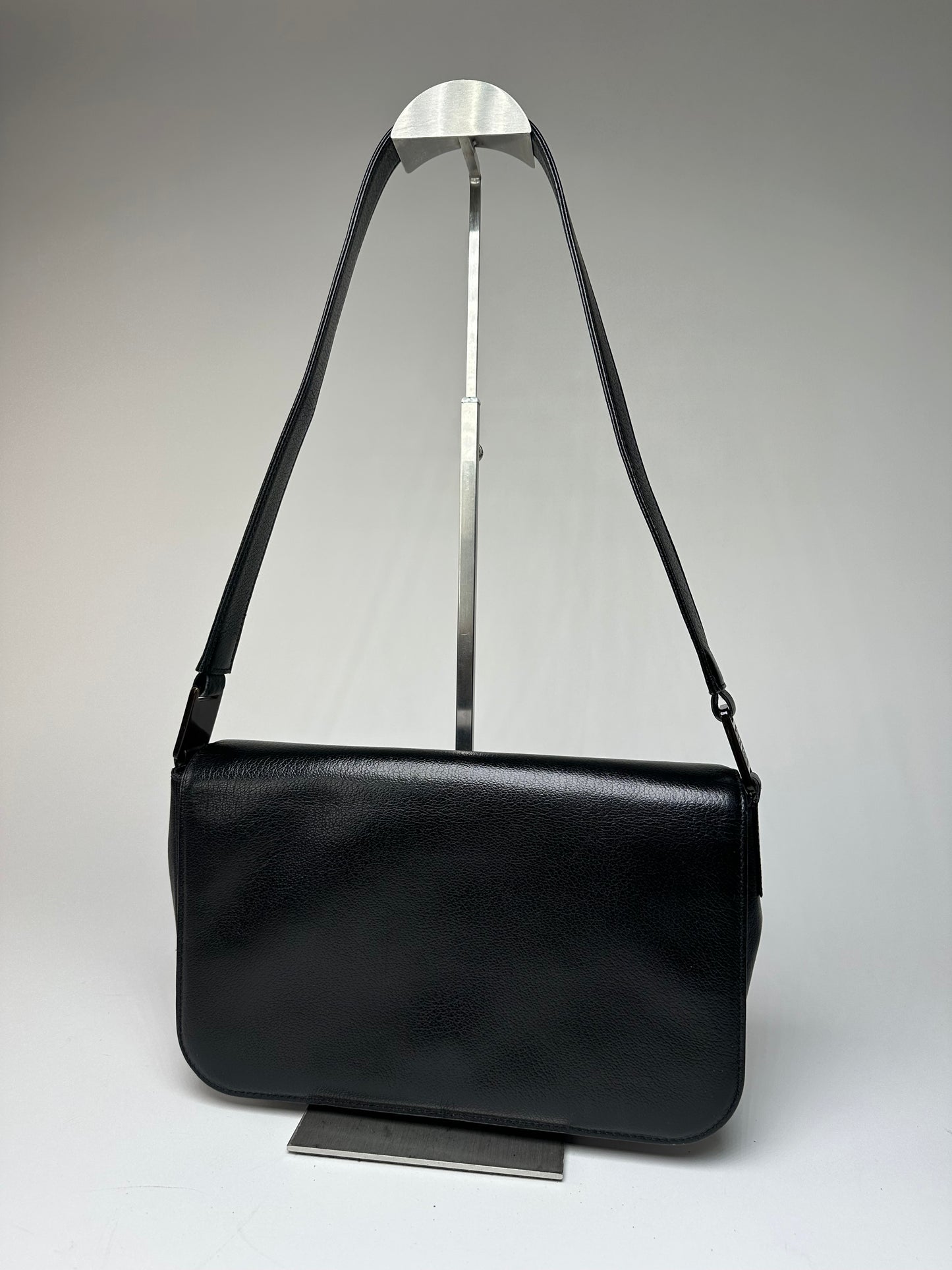 Vintage Givenchy Leather Shoulder Bag Black
