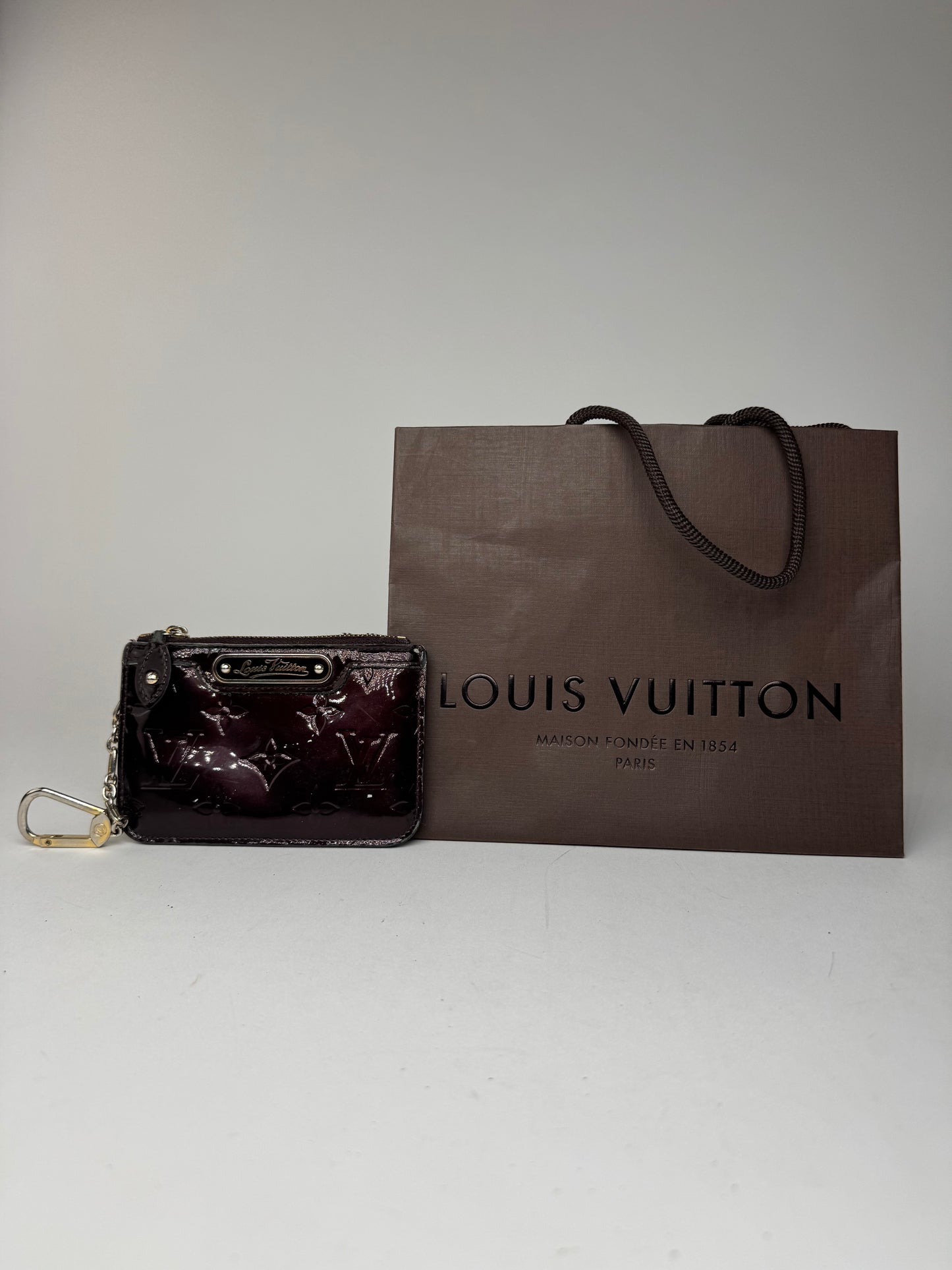 Vintage Louis Vuitton le Dauphine card holder Vernis Leather purple