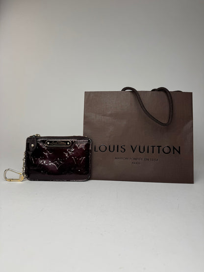 Vintage Louis Vuitton le Dauphine card holder Vernis Leather purple