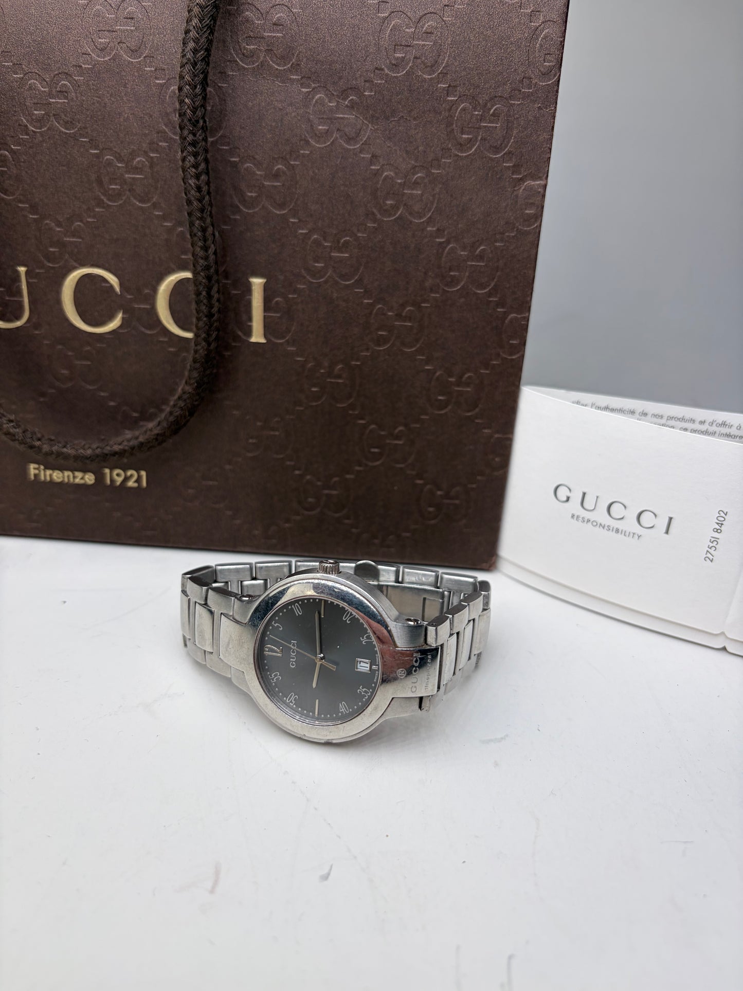 Vintage Gucci Stainless Steel Bracelet Watch Silver Black Boxed