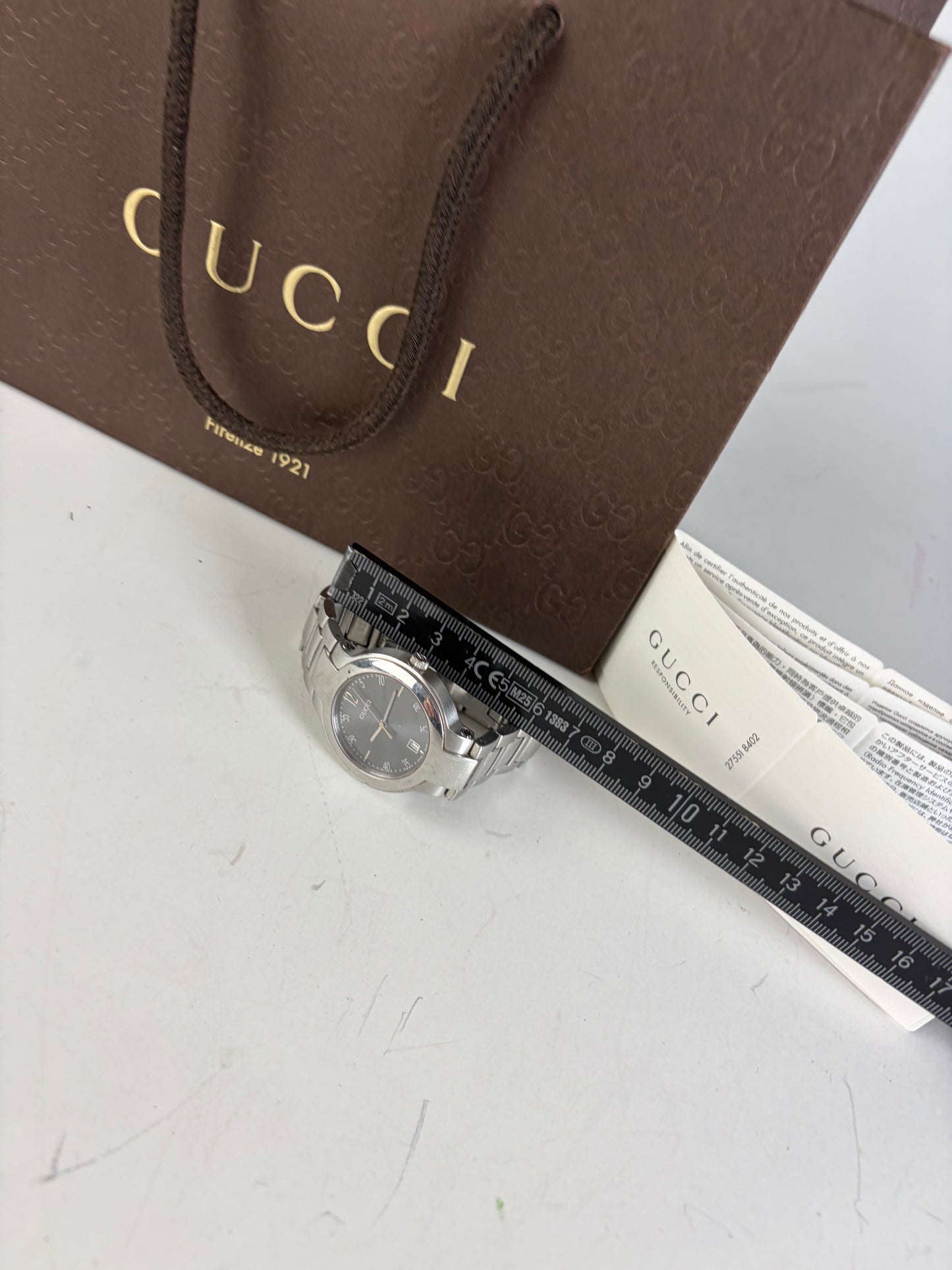 Vintage Gucci Stainless Steel Bracelet Watch Silver Black Boxed