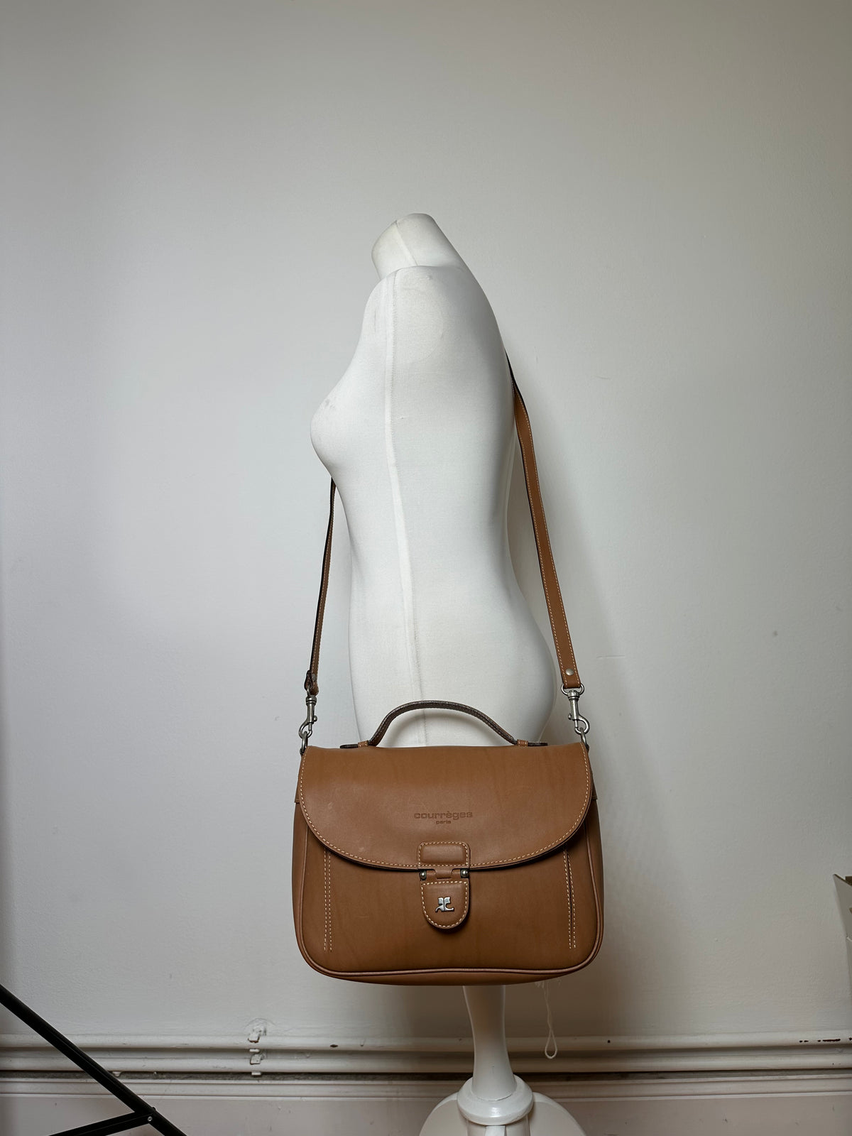 Vintage Courreges Structured Leather Top-Handle Bag c. Late 1990s Tan
