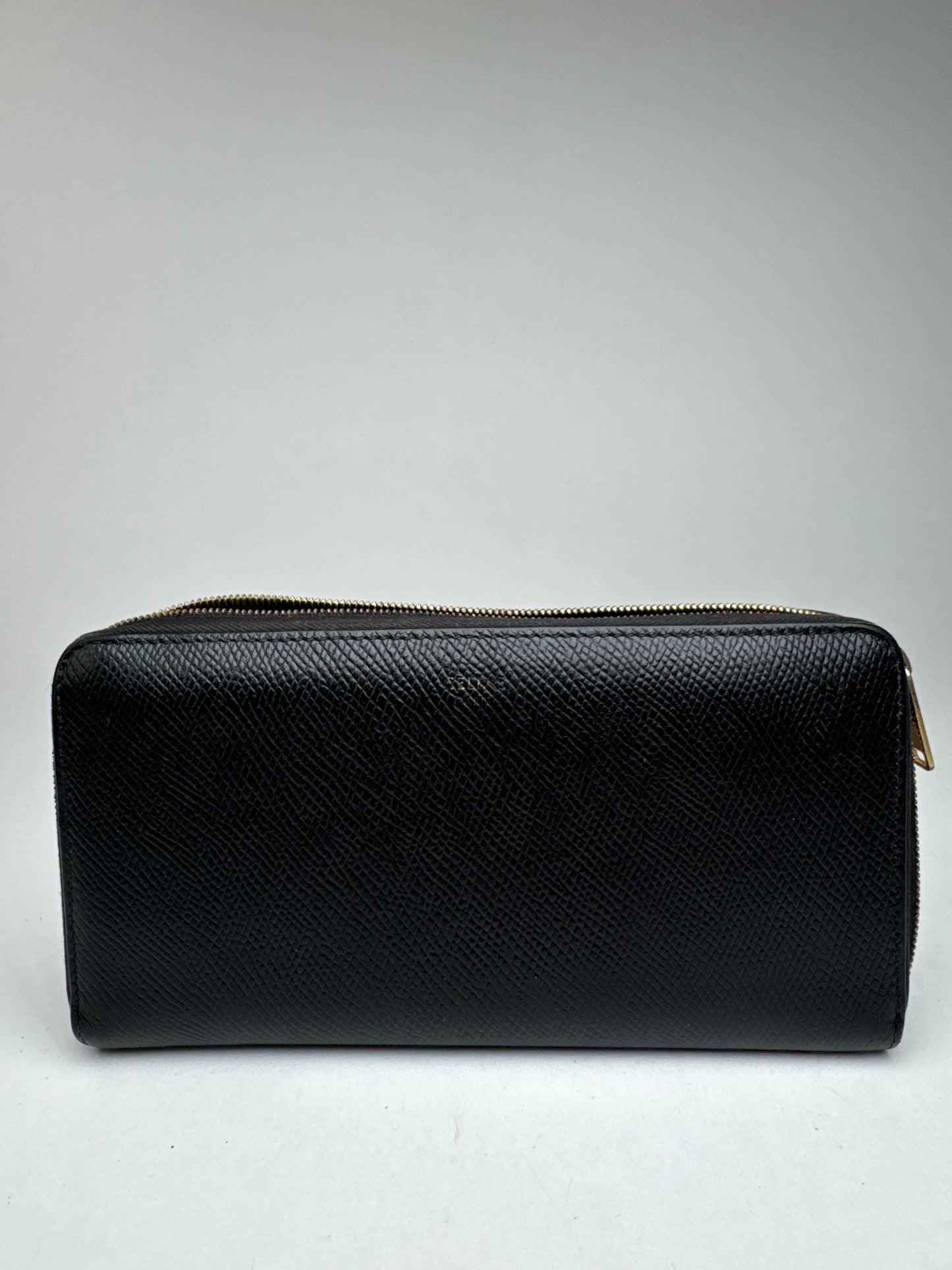 Vintage Celine Leather wallet black zippy defect