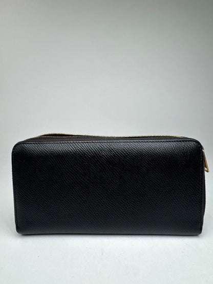 Vintage Celine Leather wallet black zippy defect