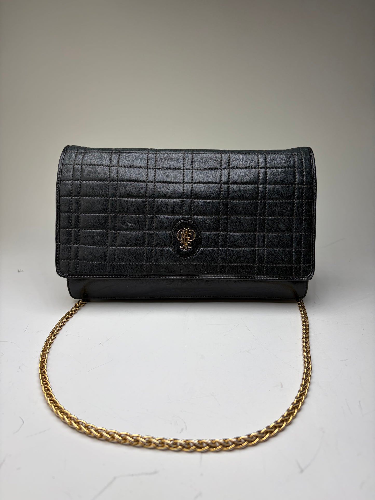 Vintage Pucci Leather Clutch Bag Black Gold-tone Chain