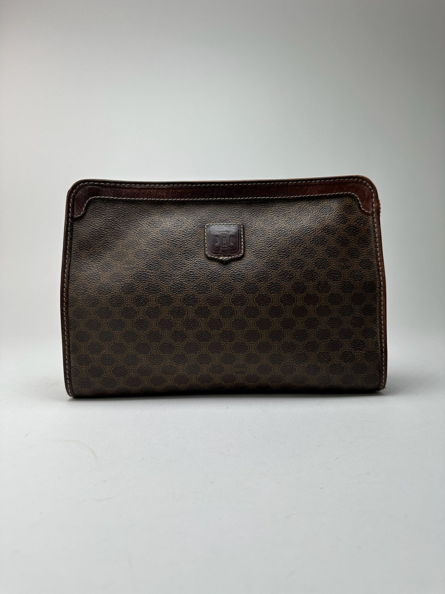 Pochette vintage Celine Paris en cuir monogramme marron