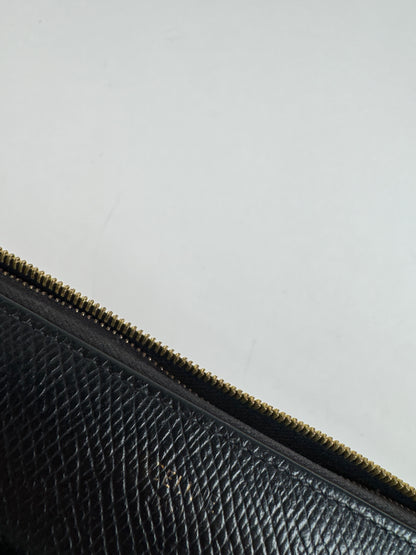 Vintage Celine Leather wallet black zippy defect