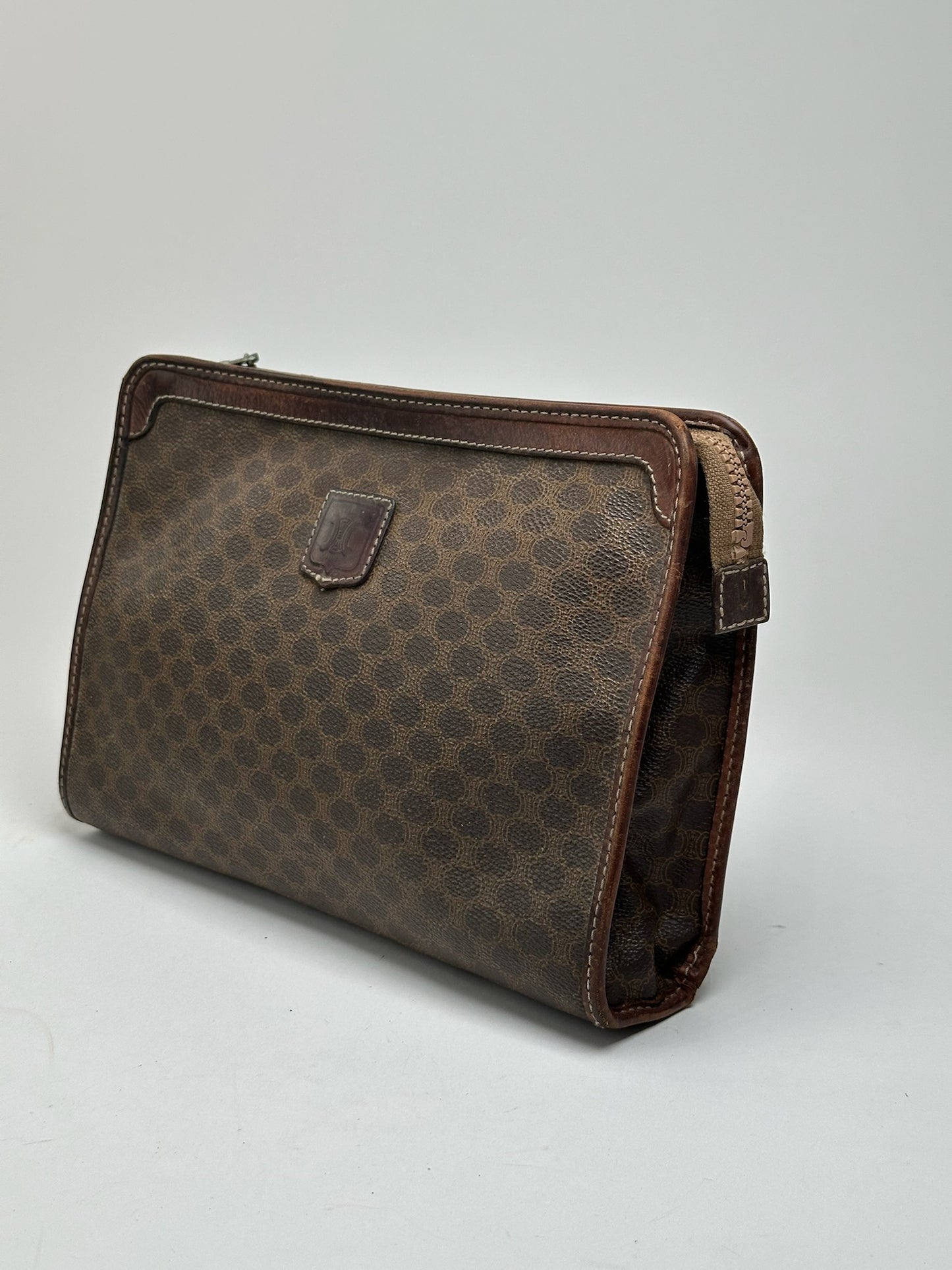 Pochette vintage Celine Paris en cuir monogramme marron